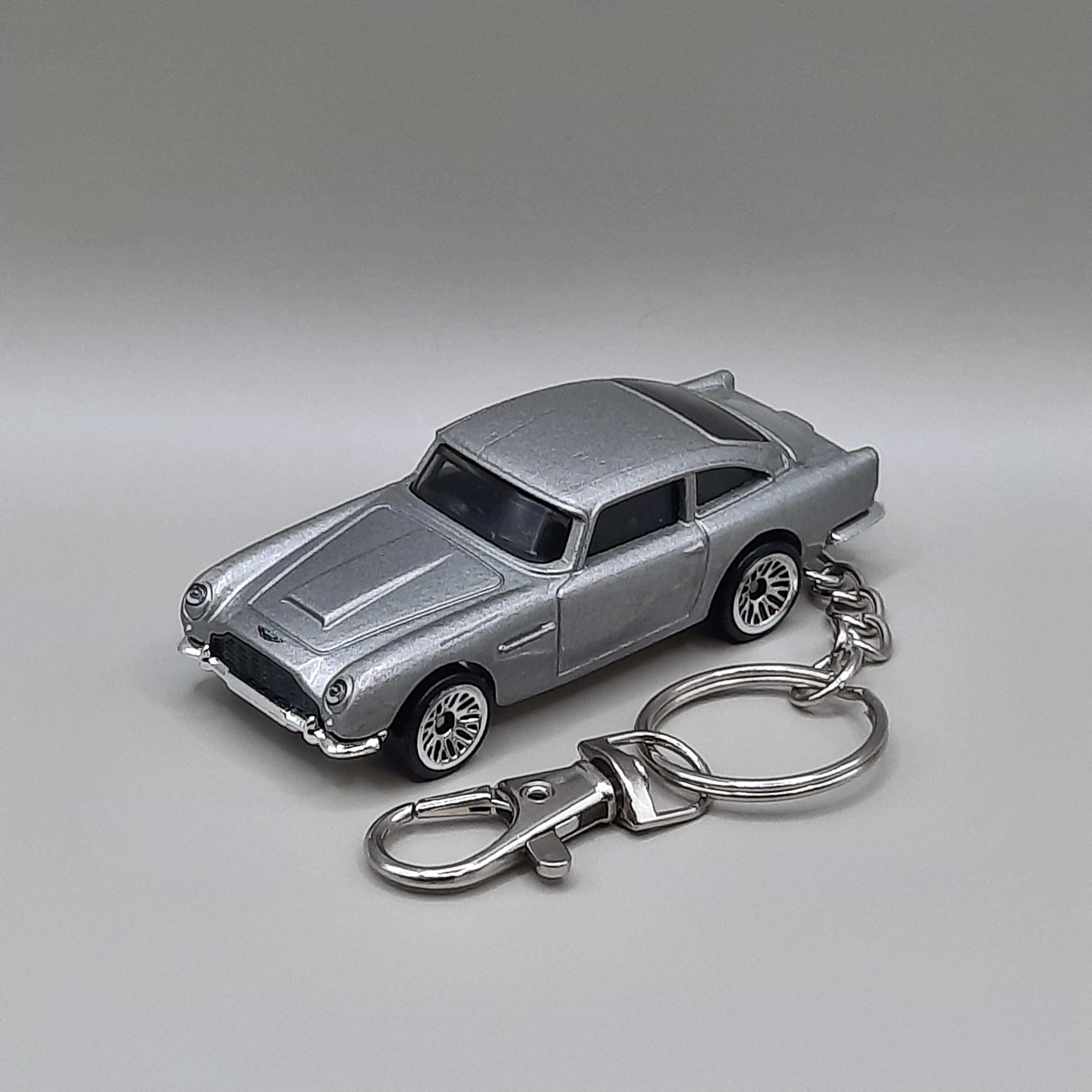 Aston Martin DB5 1964 Argento Modellino 1:18 Autoart