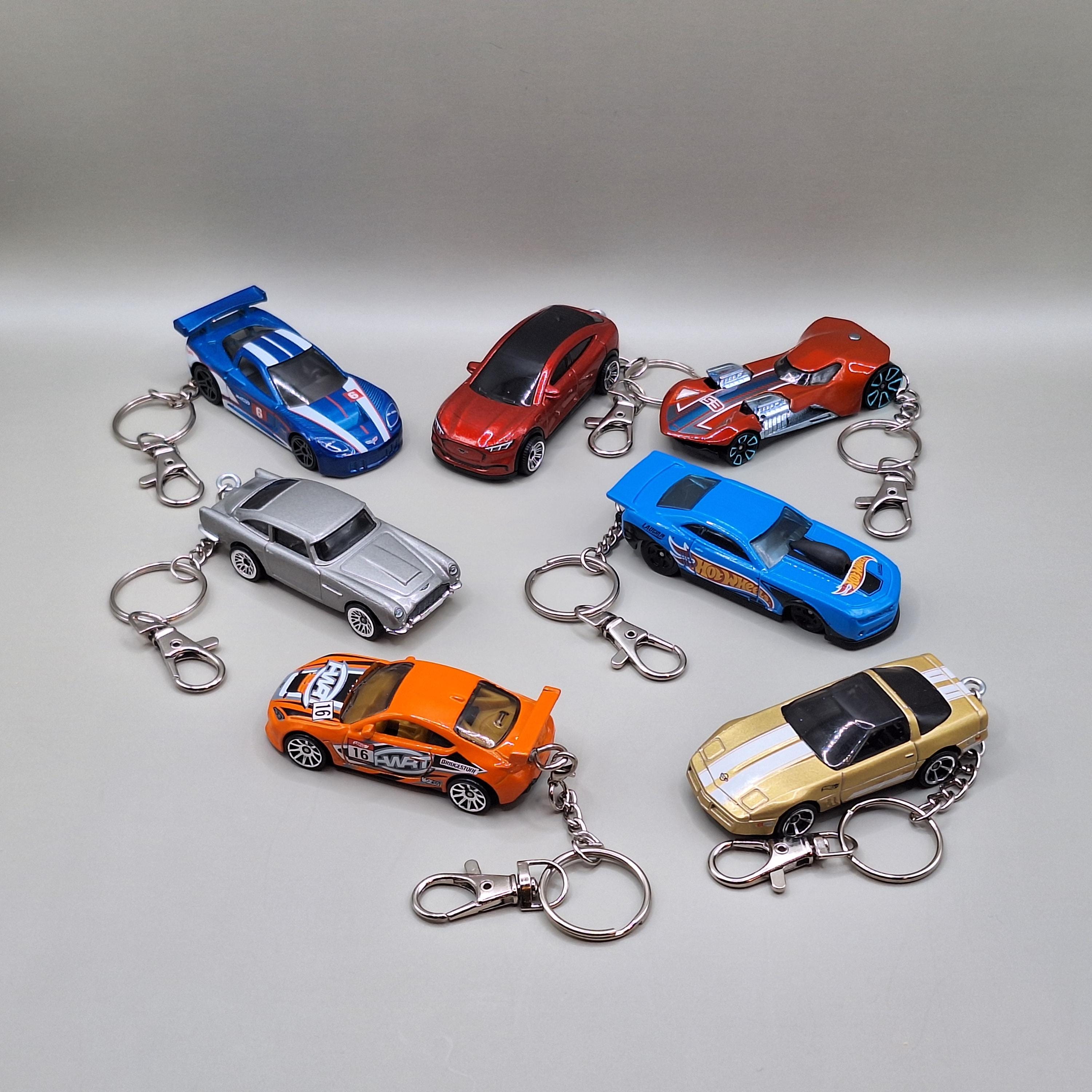 ダイキャストカーキーホルダー、ホットウィール/マッチボックスの