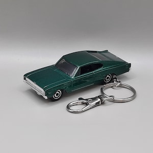 Llavero Dodge Charger de 1966 en caja de regalo, Mopar