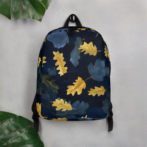 Oak leaf Minimalist Backpack