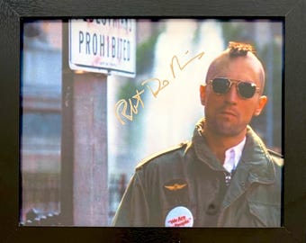 Robert De Niro, Academy Award Winner, Guaranteed Hand Signed 'Taxi Driver' Publicity Photo & AFTAL Member COA - Framed 10' x 8 inch