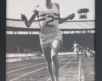 Sir Roger Bannister - Iconic British Middle Distance Athlete, Framed Guaranteed Hand Signed Photo Presentation (40cm x 30cm) & COA