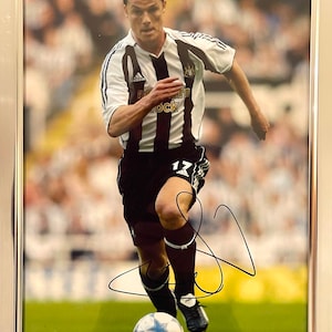Scott Parker, Former Newcastle United, West Ham, Charlton And England Player, 100% Hand Signed Framed Photo With Certificate Of Authenticity