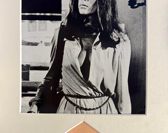 Ali MacGraw, 100% Guaranteed Hand Signed Card, With Photo Presentation - With COA - Certificate Of Authenticity. Mounted Size 45cm x 35cm