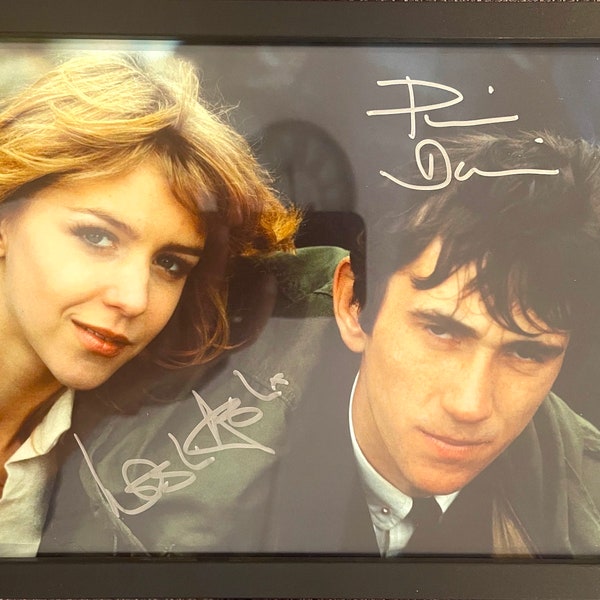 Stunning Leslie Ash And Phil Daniels (Quadrophenia) Hand Signed And Framed By Us (12' x 8' inch) Photo with COA, Certificate Of Authenticity