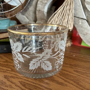 Vintage Bartlett Collins Grapevine Etched Bowl