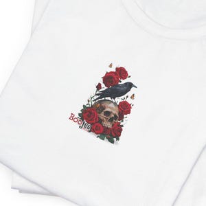 Skull and Roses Shirt, Skull and Roses, Gothic Art Shirt, Black Crow Shirt, Vintage Skull Shirt, Witchy Aesthetic Shirt, Dark Cottagecore