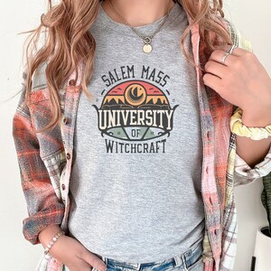Witchy Halloween Shirt, Salem Witch Shirt, Salem Witch University t-shirts, Salem Massachusetts Shirt, Halloween Shirt, Halloween Tee