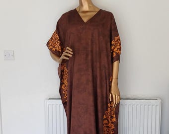 Bohemian Kaftan Kleid – Vielseitiges Loungekleid Für Strand, Pool Oder Zuhause