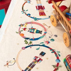 “Little Lead Soldiers” Table Runner + Cross Stitch Creation 97_Little Soldiers Chart