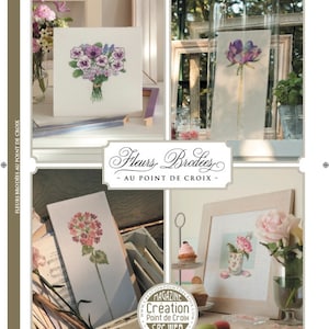 Les fleurs à broder au point de croix