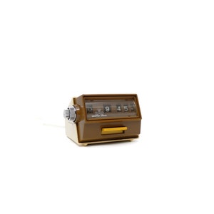 Vintage Space Age 1970s Meister Anker Flip Clock / Pop Art Home Decor / Retro Calendar Table Flip Clock, Brown Table Counter Clock Very Rare