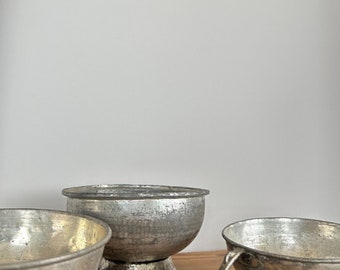 Antique Copper Bowls Set of 3 / Unique Farmhouse Kitchen Decor, Handmade Vintage Dinnerware, Forged Handmade Copper Plates, Serving Bowl Set