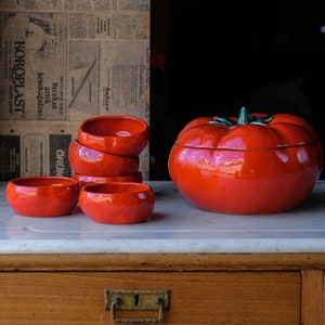 Vintage Handmade Ceramic Soup Bowl Set / Hand-crafted Ceramic Dish Set of 5 / Dining & Serving Red Tomato Soup Pot / Country Farmhouse Style