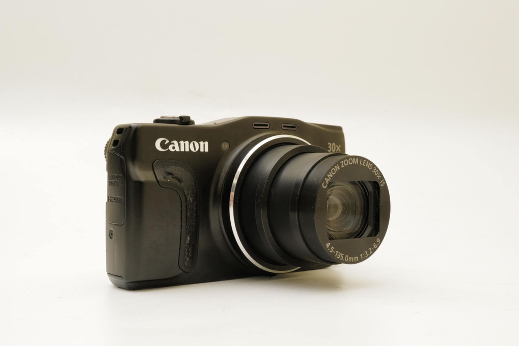 Canon Powershot SX700 HS Digital Camera, 30x Optical Zoom, 16.1MP