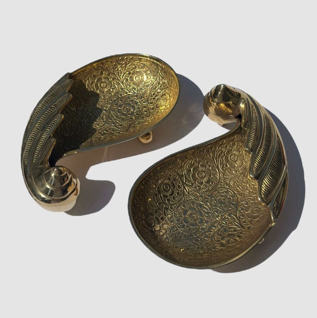 Vintage BRASS Ashtray Dish / Set of 2 Serving Bowl / Clam Shell Dish ...