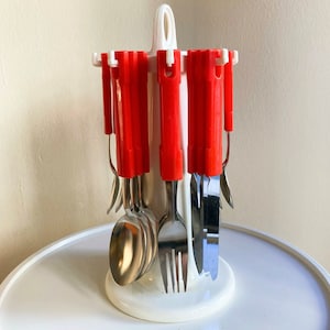 Vintage Pop-Art Red Cutlery Set with Revolving Carousel / Red and Stainless Steel Cutlery Set 24 Pieces / Retro Kitchen, Dining Unique Decor