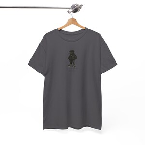 Newcastle United Magpies Unisex T-Shirt aus schwerer Baumwolle, lässiges Fan-Shirt, Sportbekleidung, Geschenk für Fußballliebhaber, Alltagskleidung, Team Merchandise Bild 9