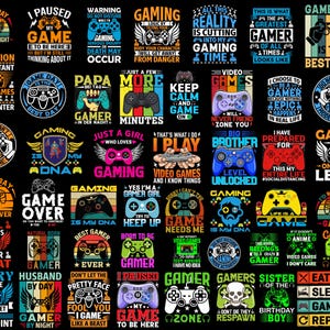 Op de afbeelding: Een verzameling kleurrijke grafische ontwerpen met videospelthema's. De ontwerpen bevatten zinnen als "Game Day", "Gaming is my DNA", "Gamer Girl", "Keep Up", "Gamer Zone" en "Eet Slaap Game Herhaal".
