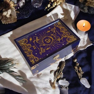 Paarse gouden tarotdoos en waarzegkaartenset