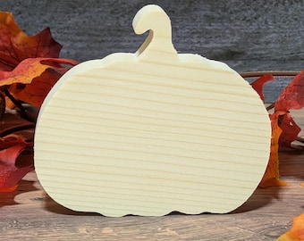 Calabaza de madera sin terminar. Figura de Halloween de pie. Calabaza de madera para pintar. Letrero para puerta DIY. Decoración otoñal espeluznante para bandejas.