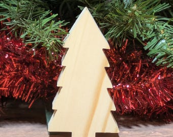 Recorte de árbol de Navidad de madera sin acabado. Figura decorativa navideña de pie. Adorno de árbol de madera en blanco. Decoración navideña rústica. Letrero para puerta hecho por uno mismo.