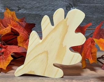 Recorte de hoja de roble de madera sin terminar. Figura otoñal de pie. Hoja otoñal de madera para pintar. Letrero para puerta DIY. Decoración de bandejas de Acción de Gracias.