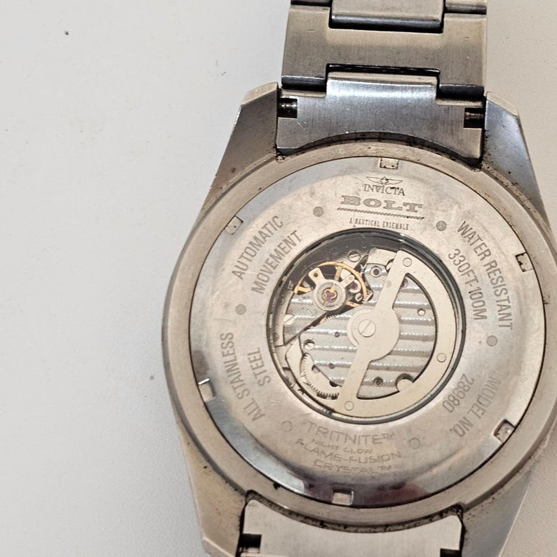 Invicta Bolt Model # 28980Automatic movement water resistant NOT WORKING image 2