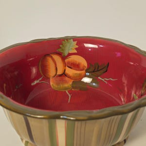 9&quot; Round Vegetable Bowl Octavia Hill Collection