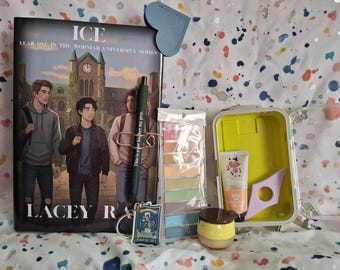 Reserva anticipada Bookish Delites Book Box: Edición ICE