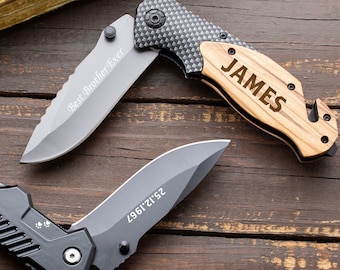 Personalized Folding Knife: Engraved Groomsmen Proposal Gift