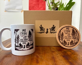 Coffret cadeau pour amoureux des chiens : tasse en céramique et sous-verre gravé