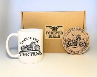 Coffret Forever Biker : mug gravé, coffret cadeau sous-verres - anniversaire moto, amoureux de la moto, têtes à essence