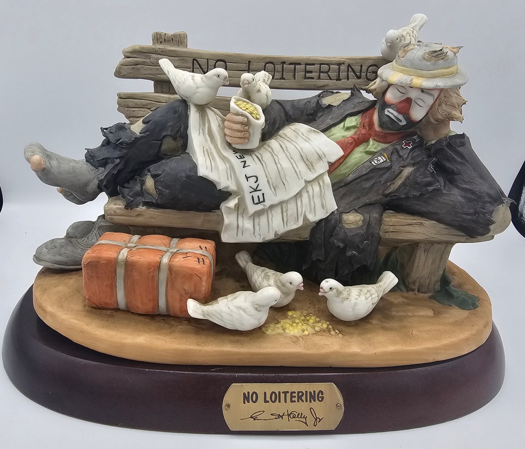 Flambro Emmett Kelly Jr Limited Edition, Autographed Porcelain Figurine