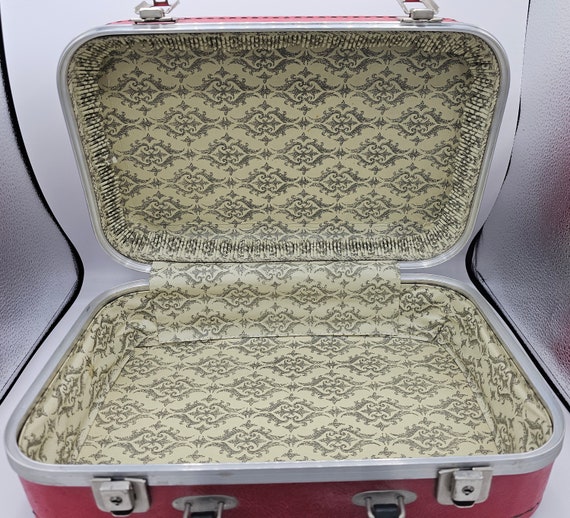 Childs Suitcase, Red, "Going Places", Hard Side, … - image 4