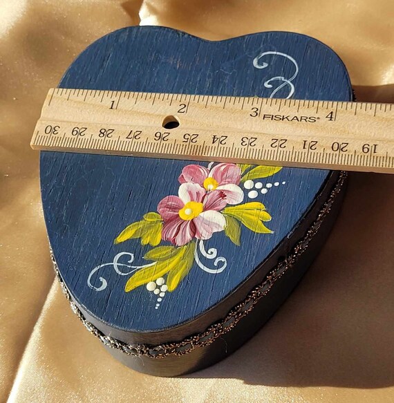 Vintage Blue Hand Painted Bauernmalerei Heart Tri… - image 2