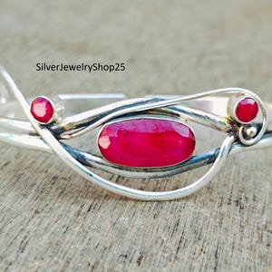 Bracelet jonc rubis fait main : bracelet manchette en argent sterling, bijoux en pierres précieuses