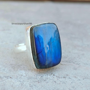 Labradorite Ring, Labradorite Jewelry, 925 Silver Sterling Ring, Blue Fire Ring Boho Jewelry, Statement Ring, Handmade Ring, Dainty Ring