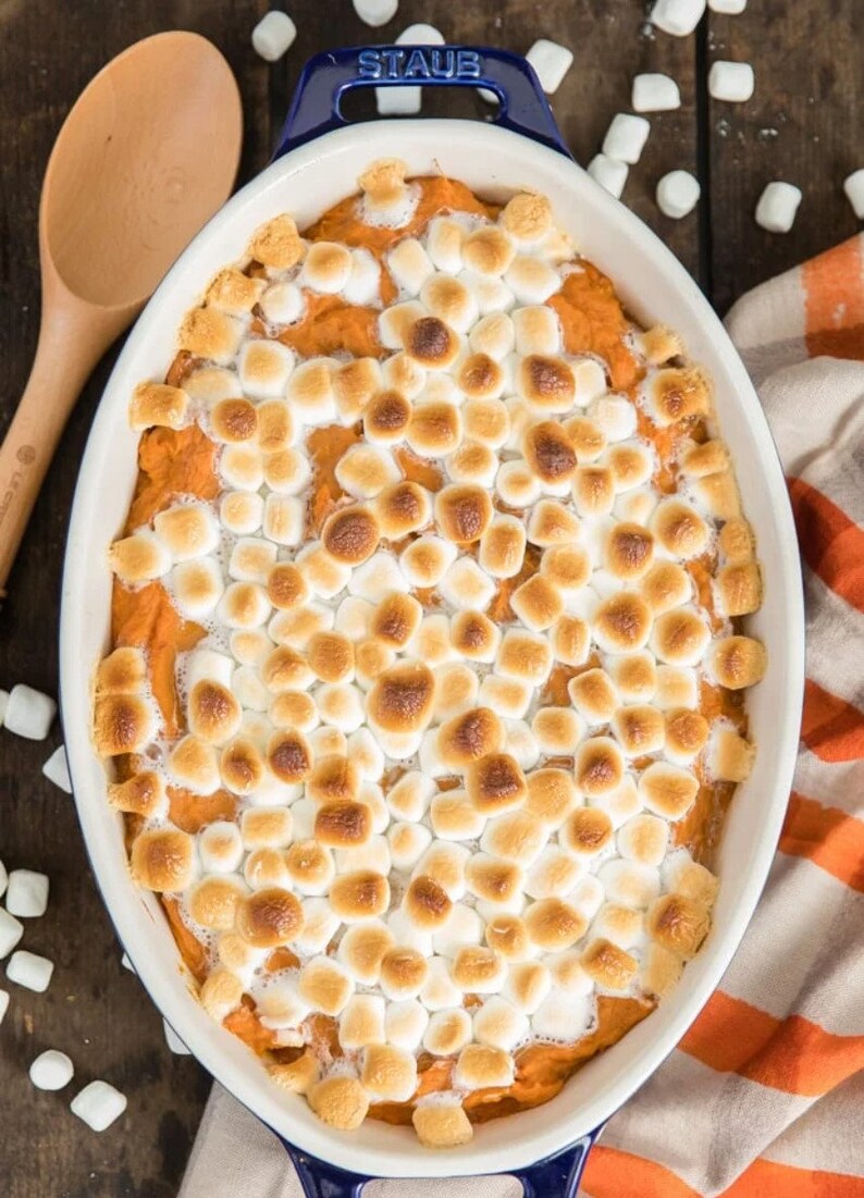 Classic Thanksgiving Sweet Potato Casserole Easy, Sweet and Delicious ...