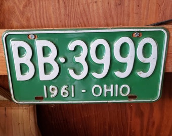 1961 Ohio license plates vintage!