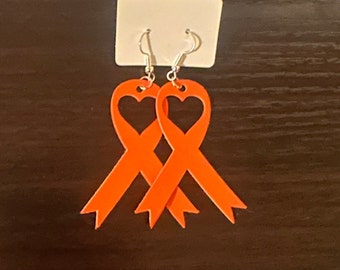 Pendientes lazo cáncer