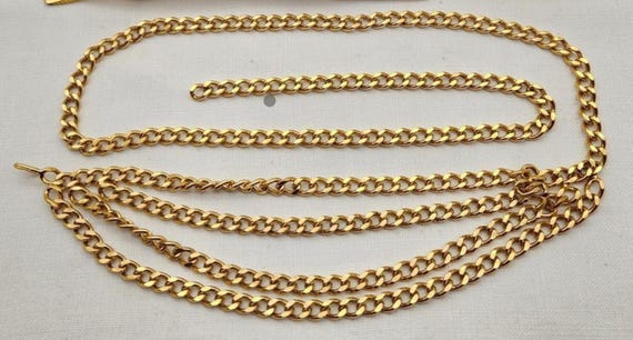 Vintage CHANEL Multiple Layer Golden Chain Belt - Etsy display picture 2