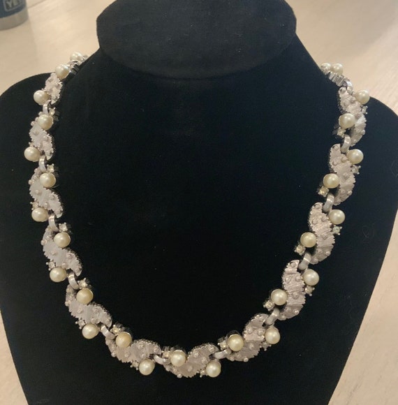 Crown Trifari Pearl Necklace