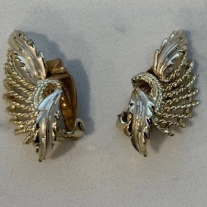 Vintage Judy Lee Clip on Earrings