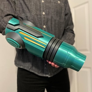 Samus Arm Cannon from Metroid Prime - Metroid Arm Cannon Life Size Prop to Scale