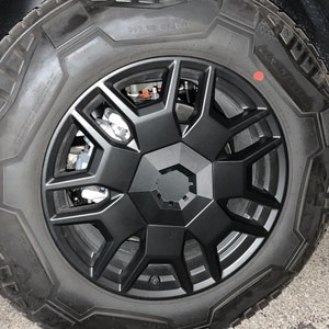 Wheel Caps for Tesla Cybertruck Carbon Fiber Rim Center Covers image 9