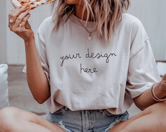 Boho Shirt Mockup / Comfort Colors 1717 Camicia bianca (file PNG)