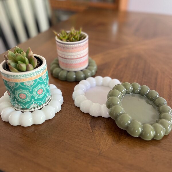 Handmade Resin Coasters|Unique non slip cloud coaster set|bubble coasters|succulant plant coasters|housewarming gift|coffee table top decor.