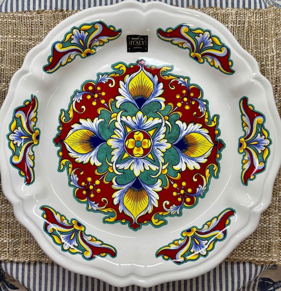 Hand-painted Italian Ceramic Serving Bowl: Nova Deruta Floral