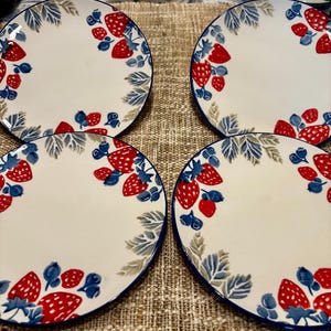 Strawberry dinnerware - Etsy 日本